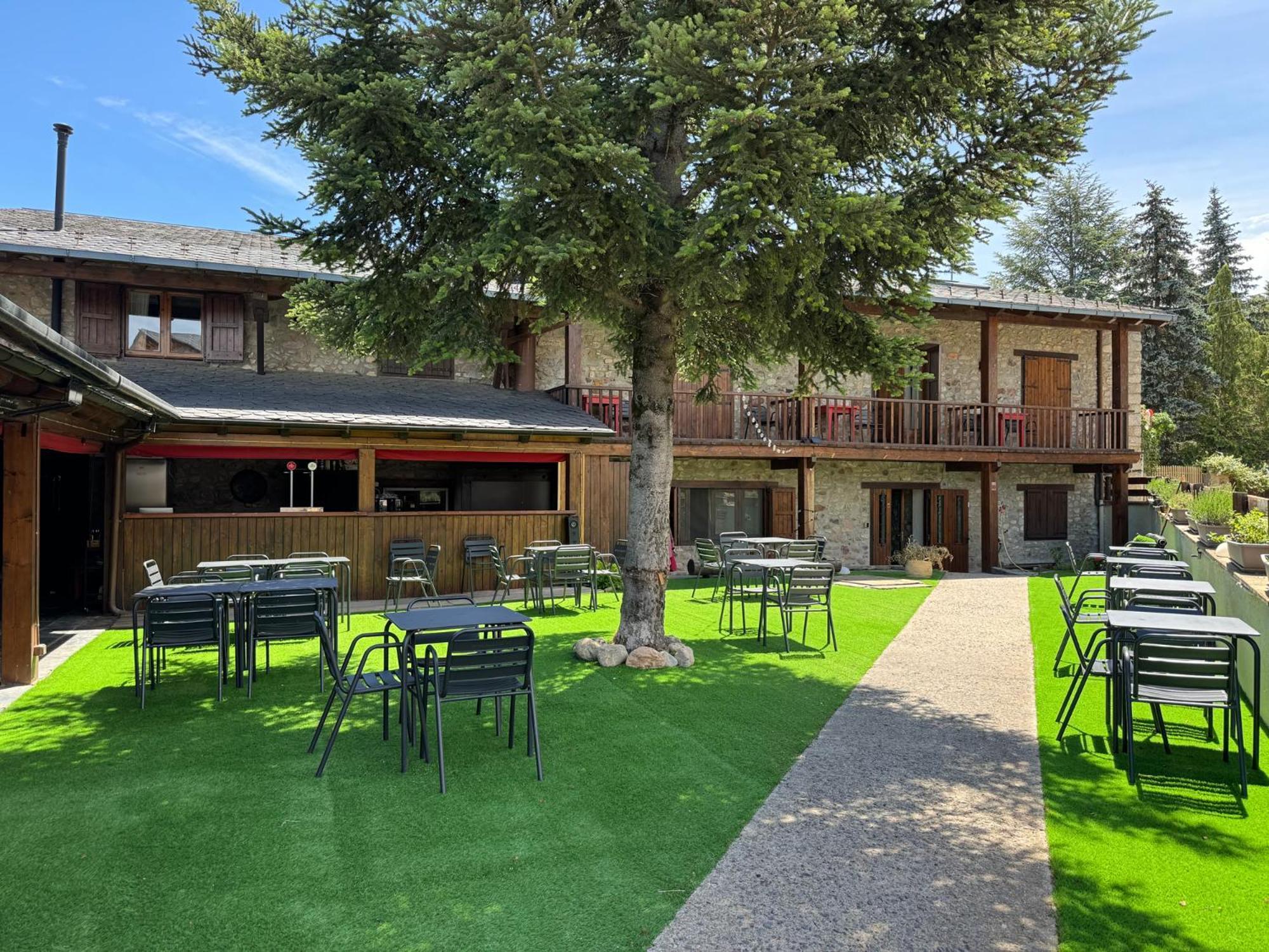 Hotel Cal Rei De Tallo Bellver De Cerdanya Exterior photo