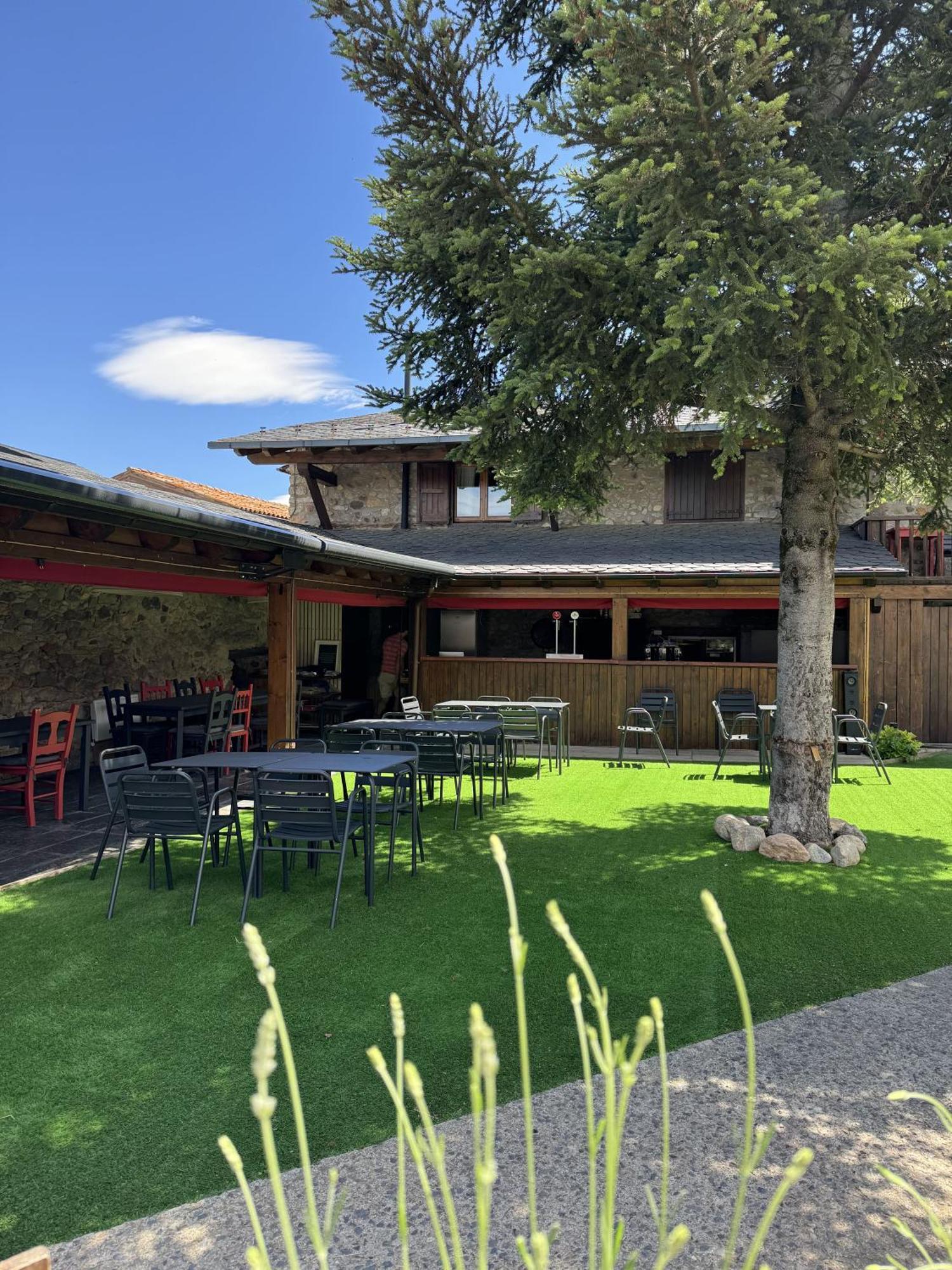 Hotel Cal Rei De Tallo Bellver De Cerdanya Exterior photo