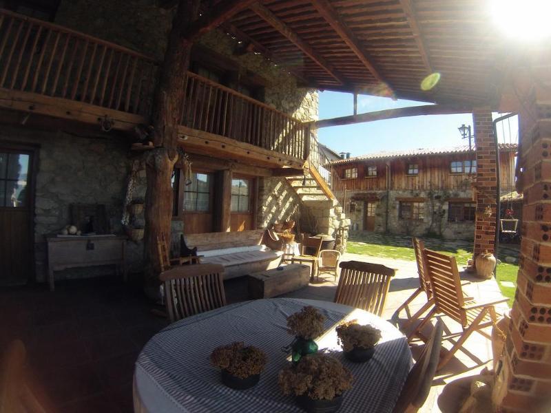 Hotel Cal Rei De Tallo Bellver De Cerdanya Exterior photo