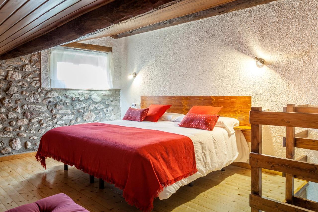 Hotel Cal Rei De Tallo Bellver De Cerdanya Exterior photo